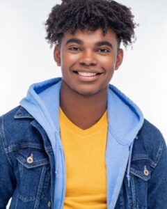 Headshot Nick Hunter YB2-4c94eea8