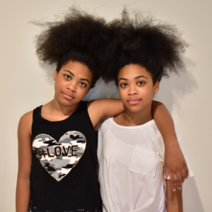 twins_Hair_up